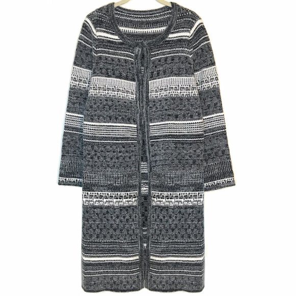 Gray Fuzzy Duster Cardigan Warm Winter Carcoat NWOT - Size M - Picture 1 of 6